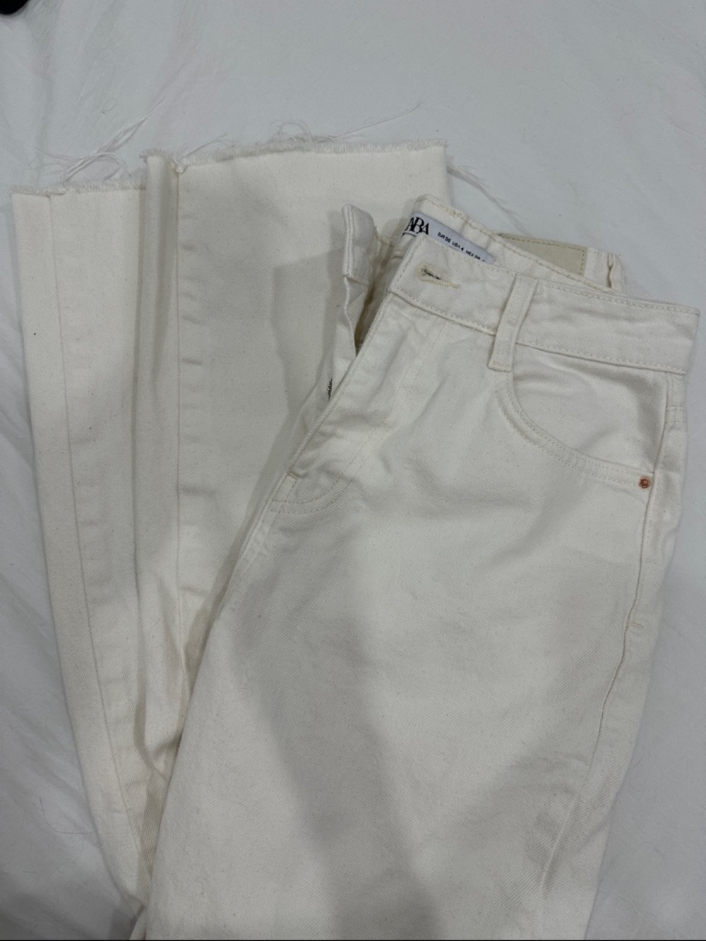 Zara Off-White Wide-Leg Jeans